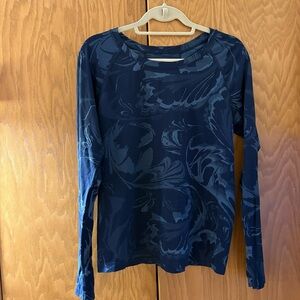 Athleta Navy Blue Swirl Pattern Long Sleeve Momentum Top Size Large